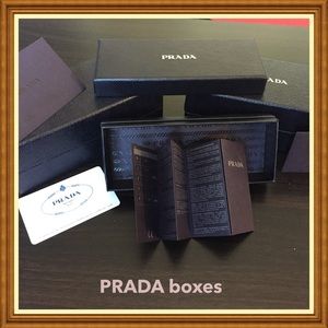 PRADA ❤️❤️❤️